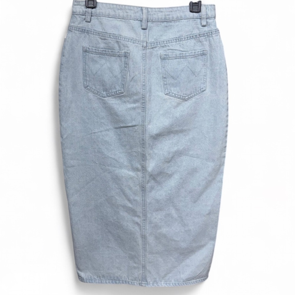 Le Lis Collection Light Wash Denim Midi Skirt with Front Slit - Size S - Picture 9 of 9